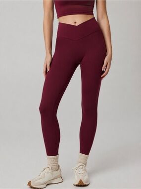 OFFLINE by Aerie Real Me Crossover High Rise 7/8 Leggings Burgundy Small